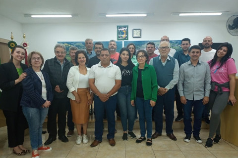 Hermínio Alvin Matias 'in memoriam'  é homenageado pelos vereadores